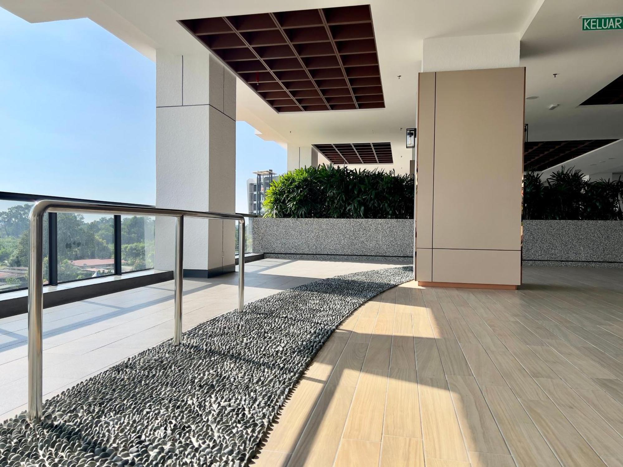 Hush Inn At K Avenue كوتا كينابالو المظهر الخارجي الصورة